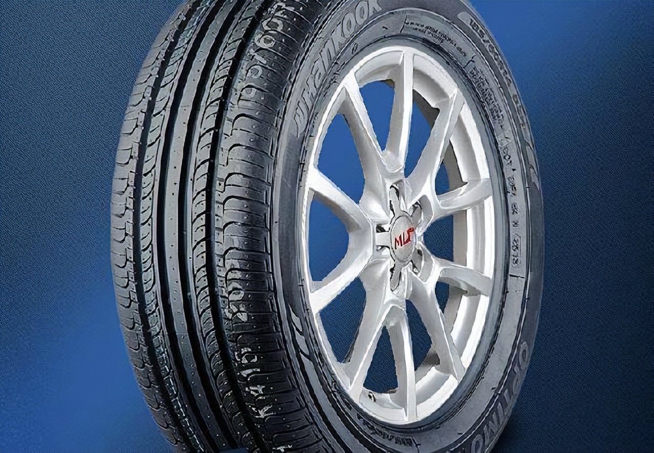私家车轮胎什么牌子好(万东汽服:十大常用品牌轮胎各自优缺点) - 114