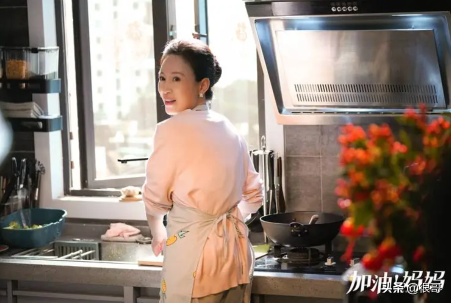 《幸福到万家》的配角阵容太强大，连扮演媒婆的演员都来头不小