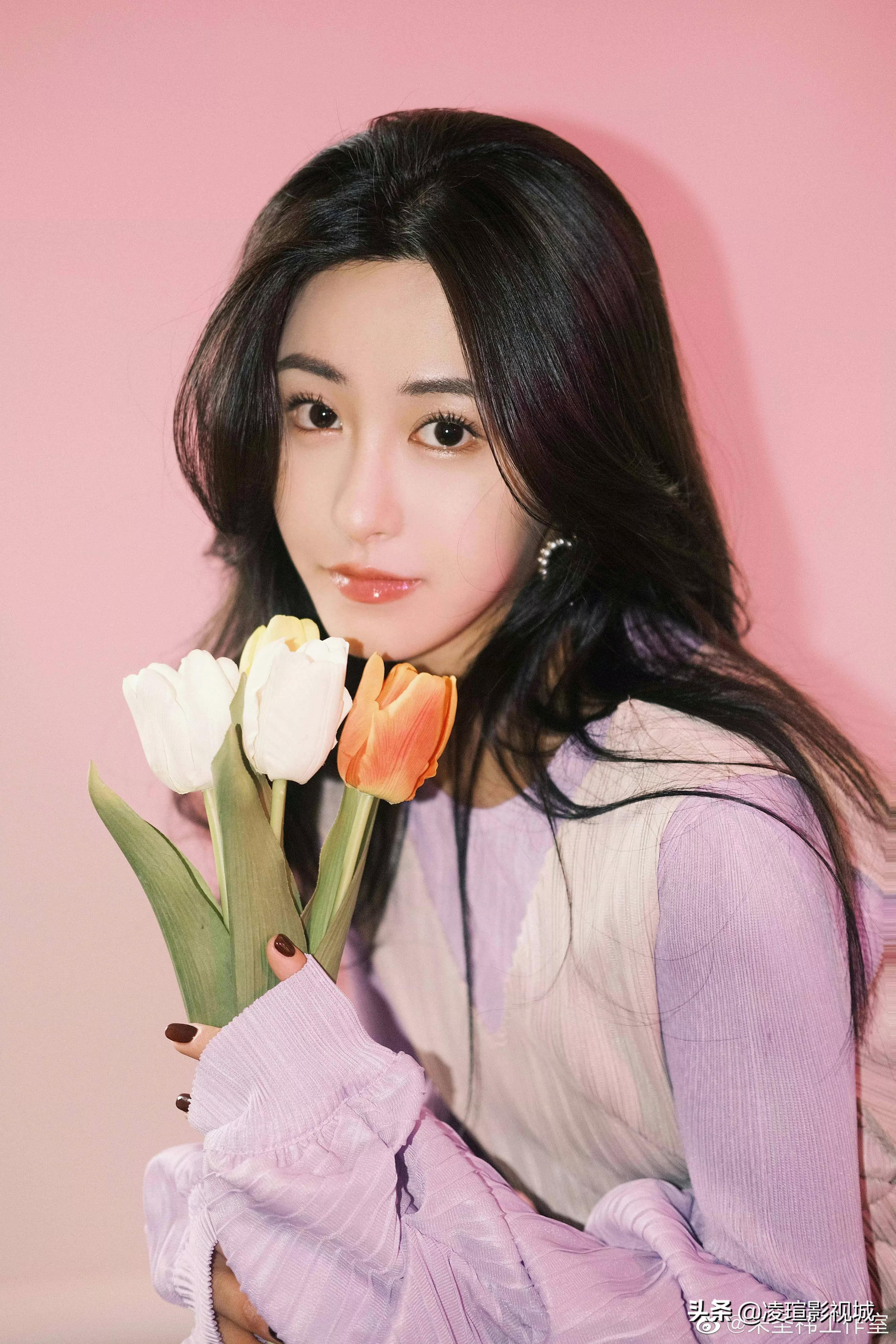 明星壁纸图片分享：朱圣祎（1）