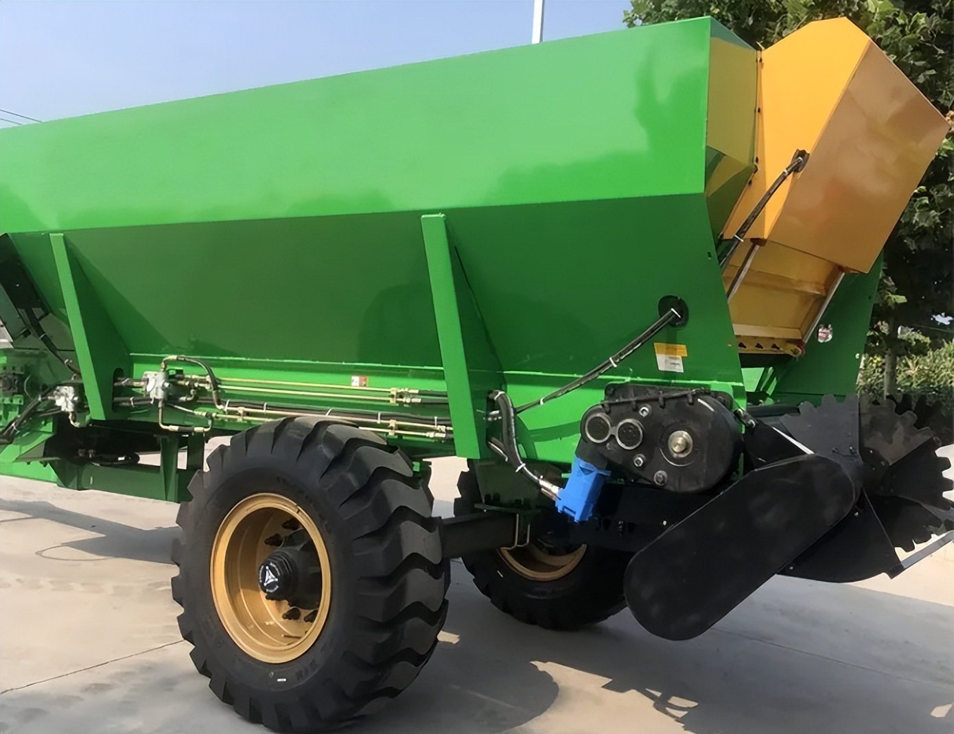 “拖車”是什么車？用途非常廣，遠(yuǎn)不止清障這一種功能