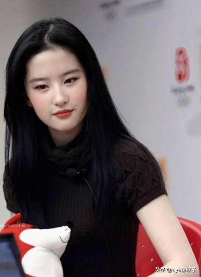 古装剧排名最美10位女演员，刘亦菲仅第6，赵丽颖第4，第1名是她