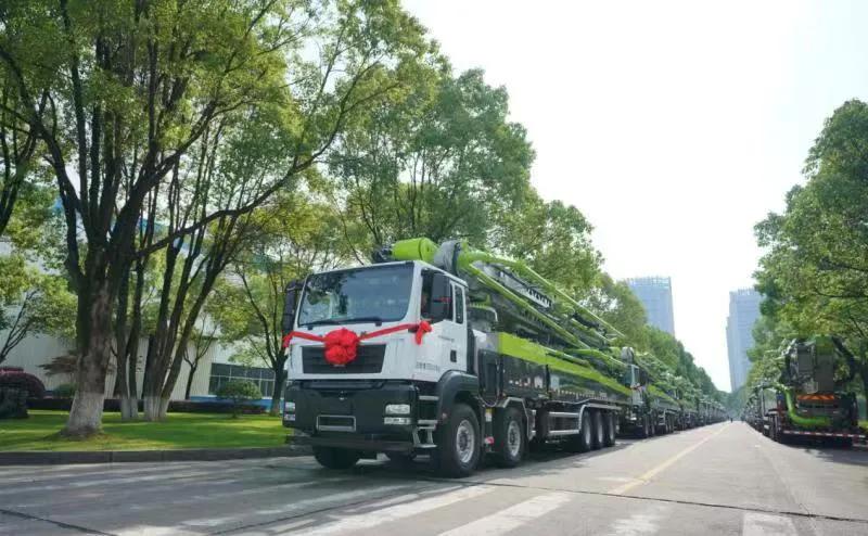 火热发货！南宫·NG28重科70米泵车等“凌云Ⅱ”系列产品批量奔赴全国
