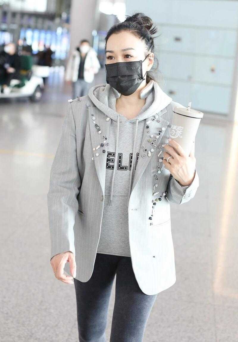 五五分造型不显腿短(五五分造型不显腿短的发型)