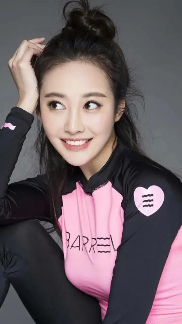 李菁关问陈思诚和丫丫结婚后