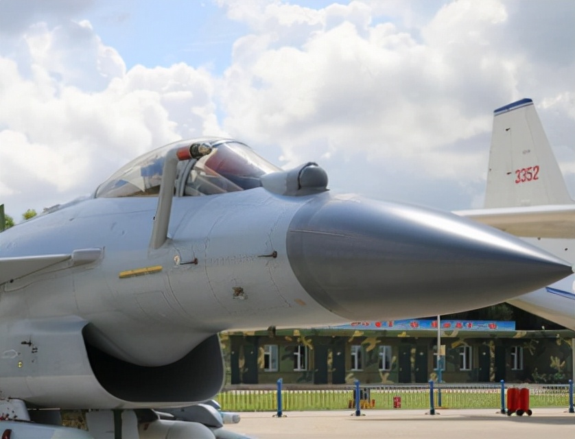 ��A��C����Ƚ�����-10ս������֮·���ѳ�Ϊ������ս���۷�֮��