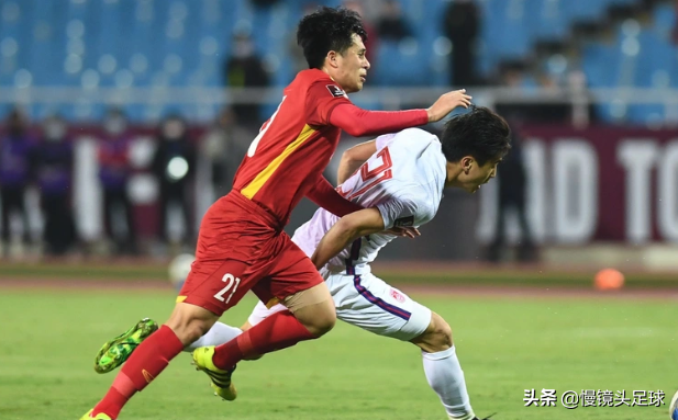 中国国足踢过世界杯(1-3！国足彻底无缘世界杯，踢越南被灌3球，62年首败，范志毅神了)