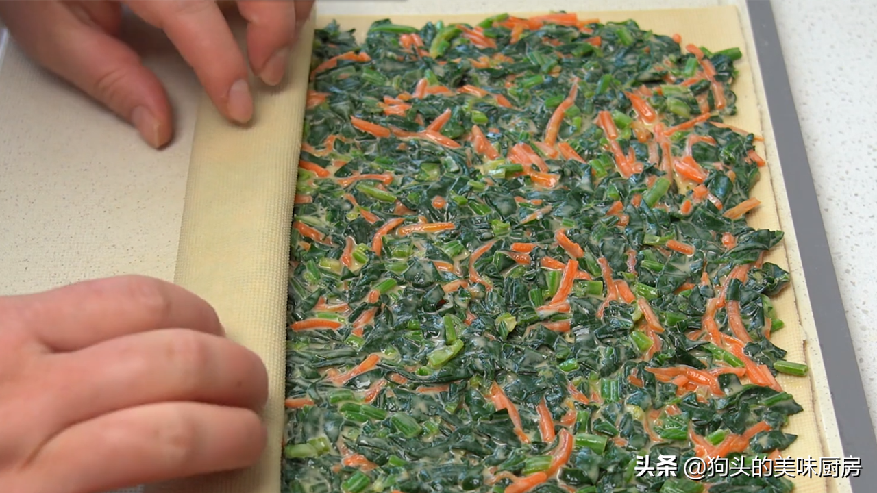 孩子不吃菠菜的试试这菜卷，3种食材一起，营养美味，不加肉也香