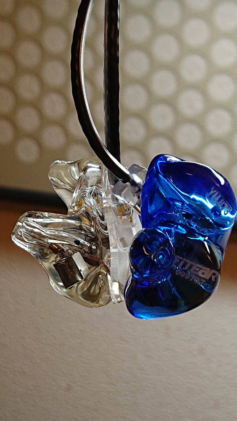 日本牙医造HiFi耳塞？二次元女毒神器？声优届首选？它是FitEar