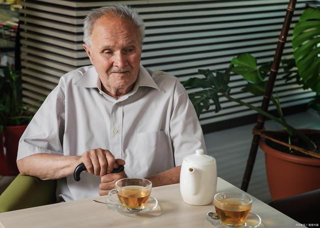 老年人该如何保持健康？有几种生活方式，你可能要“安排”上