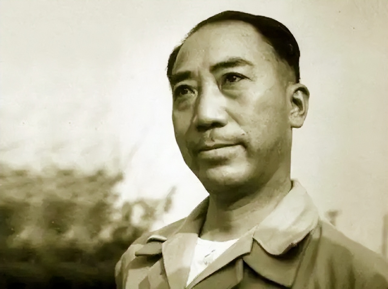 汪精卫逃过戴笠5次暗杀,找民间神医治病,却被一贴膏药巧妙毒杀