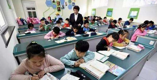 小学初中高中大学后面还有什么（中小学迎来）