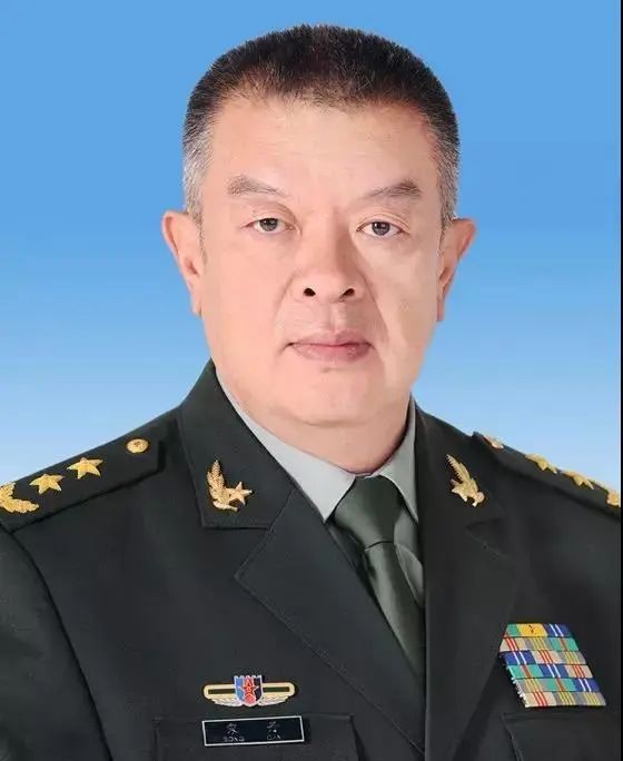 两会召开！这56位人大代表、政协委员进京履职，全部来自重庆同一大学！