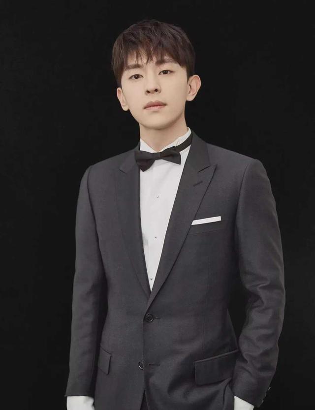 韩国人眼中5位最帅中国男星，感觉和国人审美不太一样……