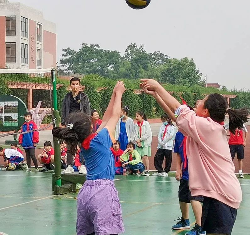 活力金小迎大运 阳光排球伴成长｜金桥小学排球联赛正式拉开帷幕