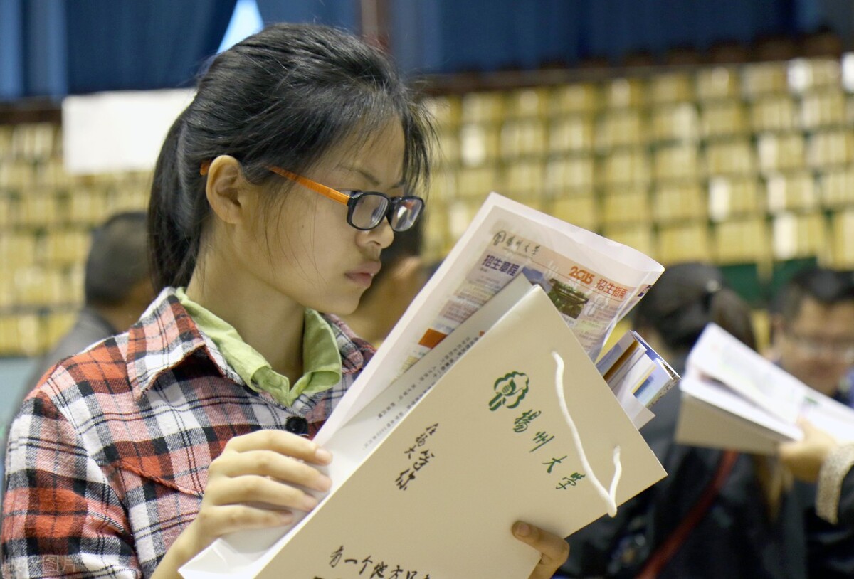 高考有6种分数线？它们的种类有哪些，代表了什么意思你知道吗？