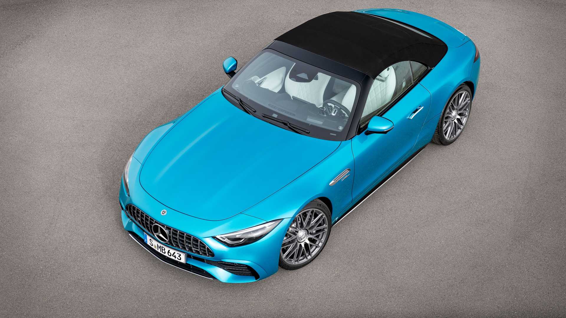 0升电动涡轮增压引擎,奔驰amg sl43入门级跑车发布