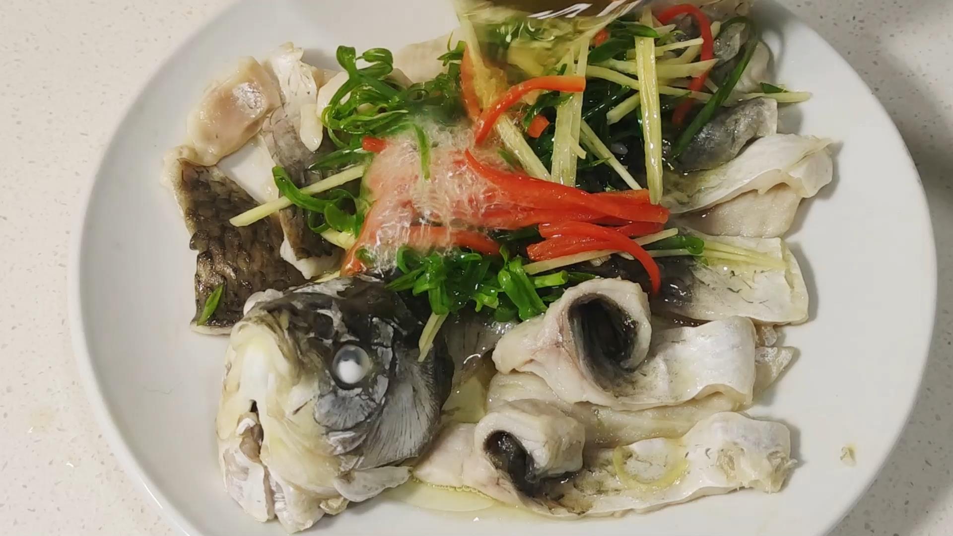 无骨鱼的做法鲫鱼154根骨刺根根去刺就这么简单