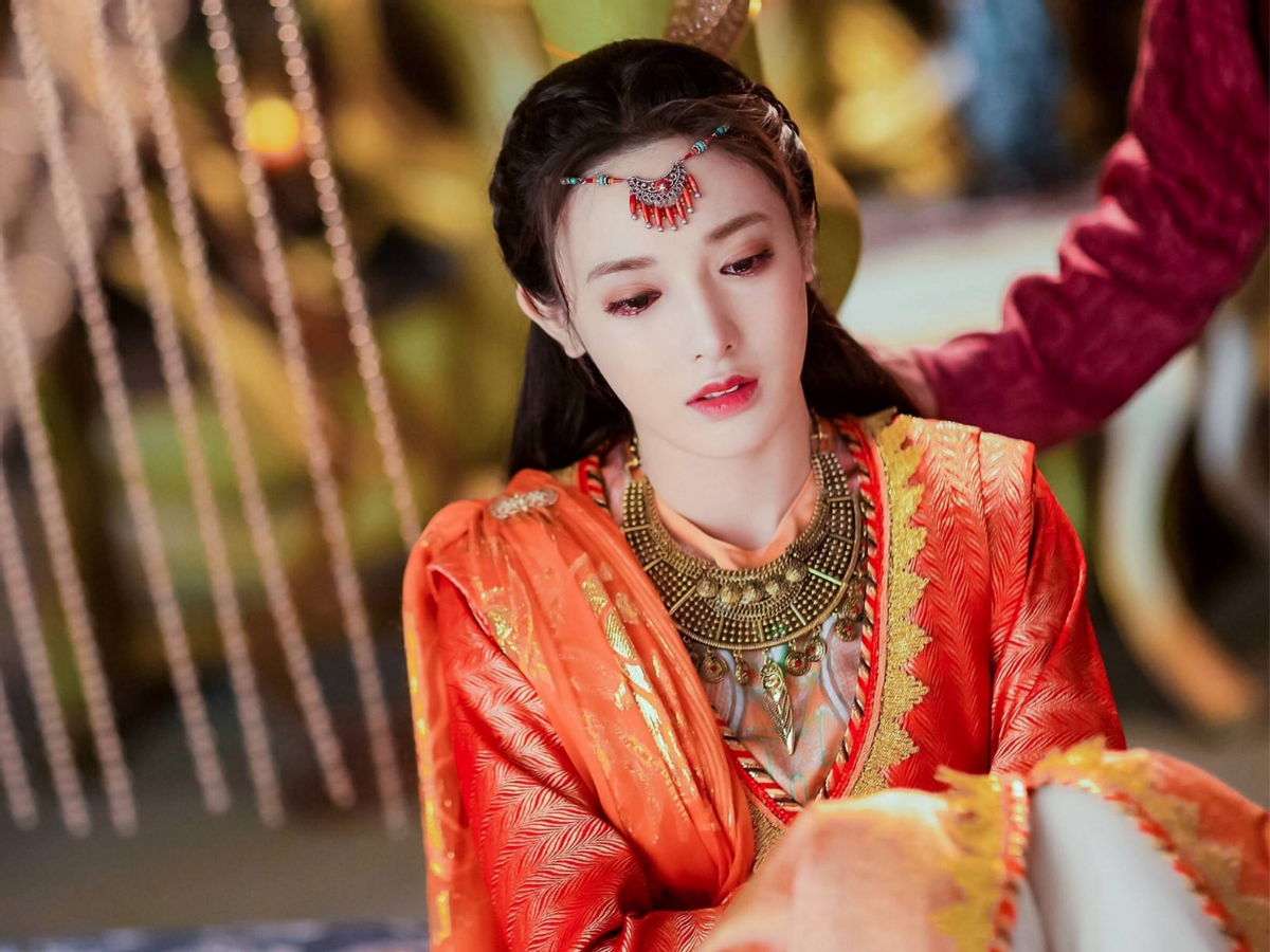 彭小草上演了花滑版的“东宫”，和音乐一起，是谁的DNA在动呢。