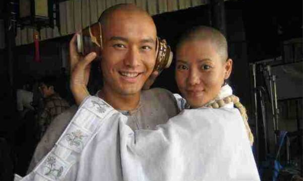 《传家》甩脸当家祖母的顾姨，不仅颜值高演技好，戏外人生更精彩