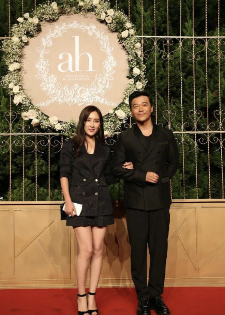 发现华点！黄晓明baby离婚，7年前参加婚礼的明星嘉宾已分了6对