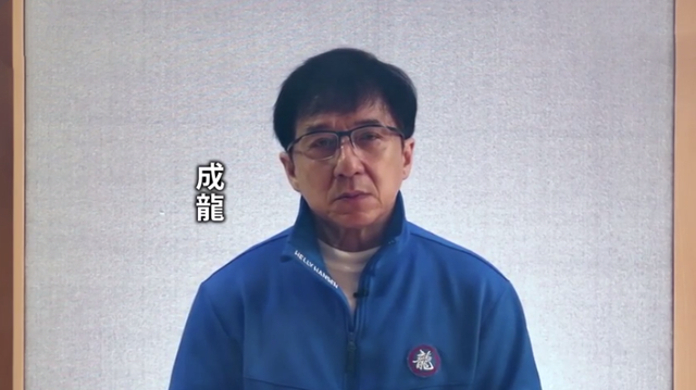 这几款裙装适合各个年龄段的女性(对于不同年龄阶段的女性来说，最有影响力的时尚单品)