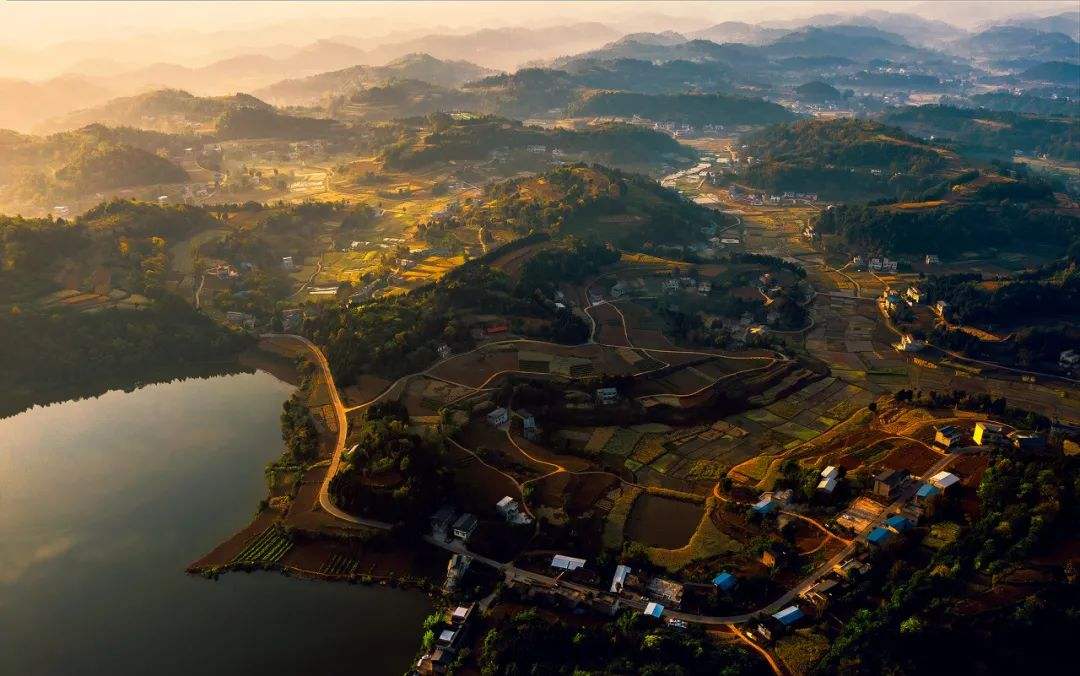 1950年，儿子差两分无缘清华,母亲坚持复查考卷,卷上11字看呆母亲