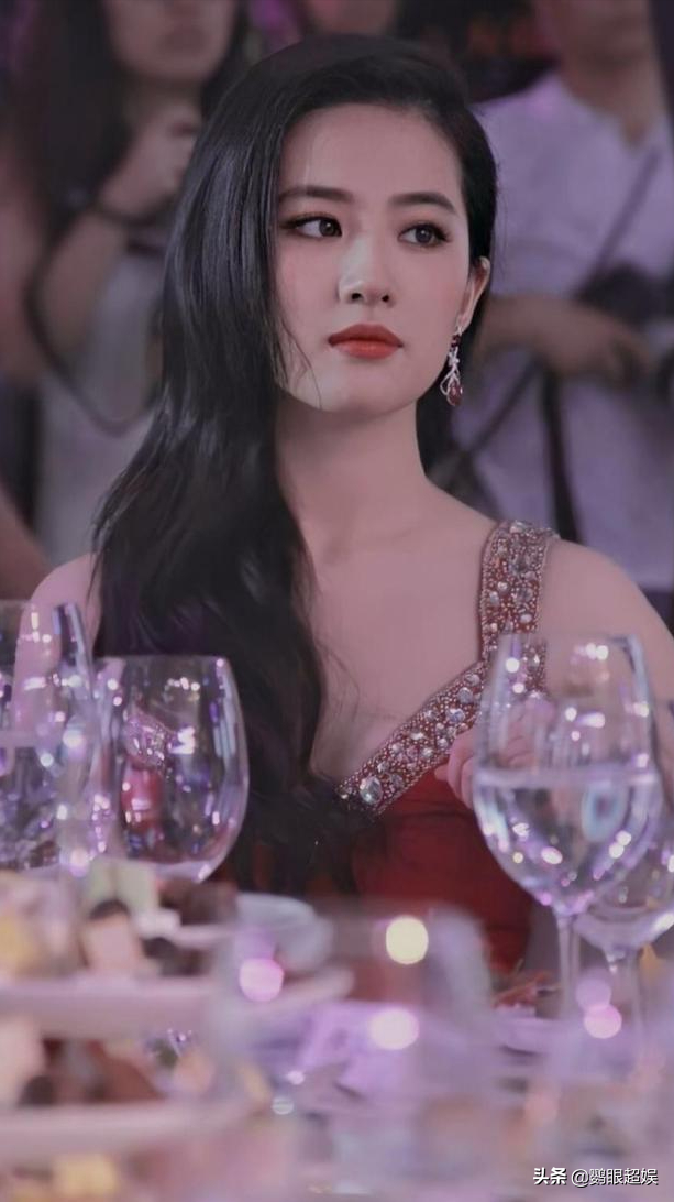 神仙姐姐刘亦菲高清美图，总有一张你喜欢的