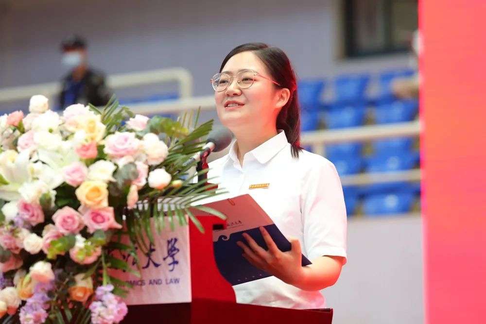 《孤勇者》寄语，“礼”送毕业生，2022届毕业典礼温情满满！