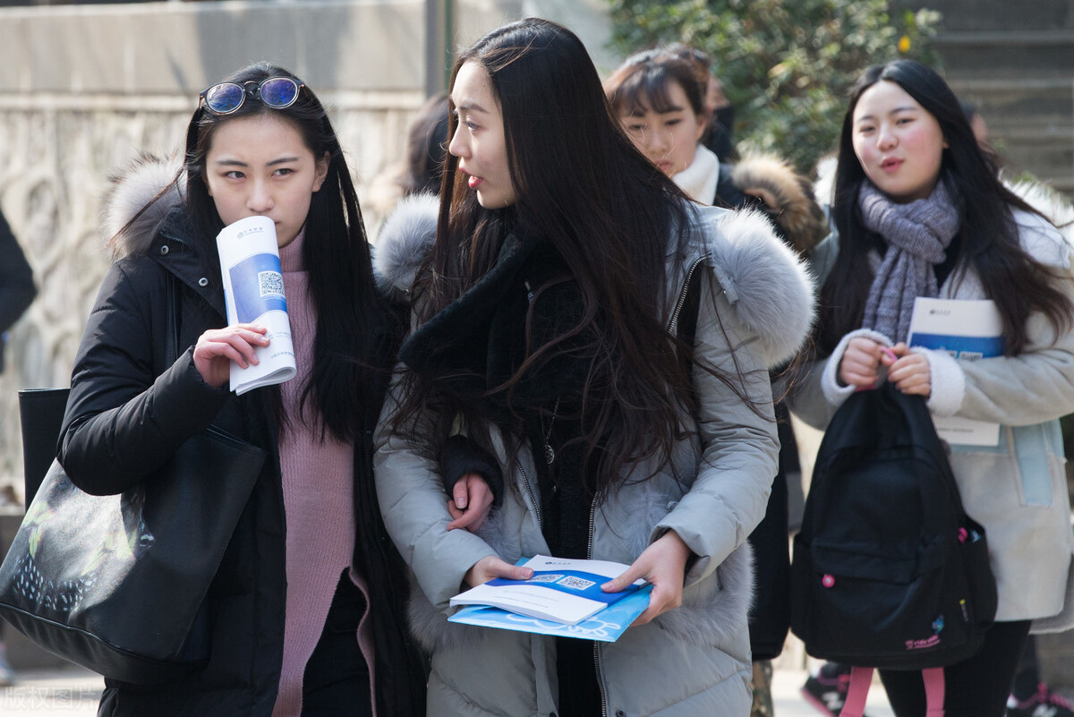 2022年1月6日校考专业开始报名，南京艺术学院发布2022年招生简章