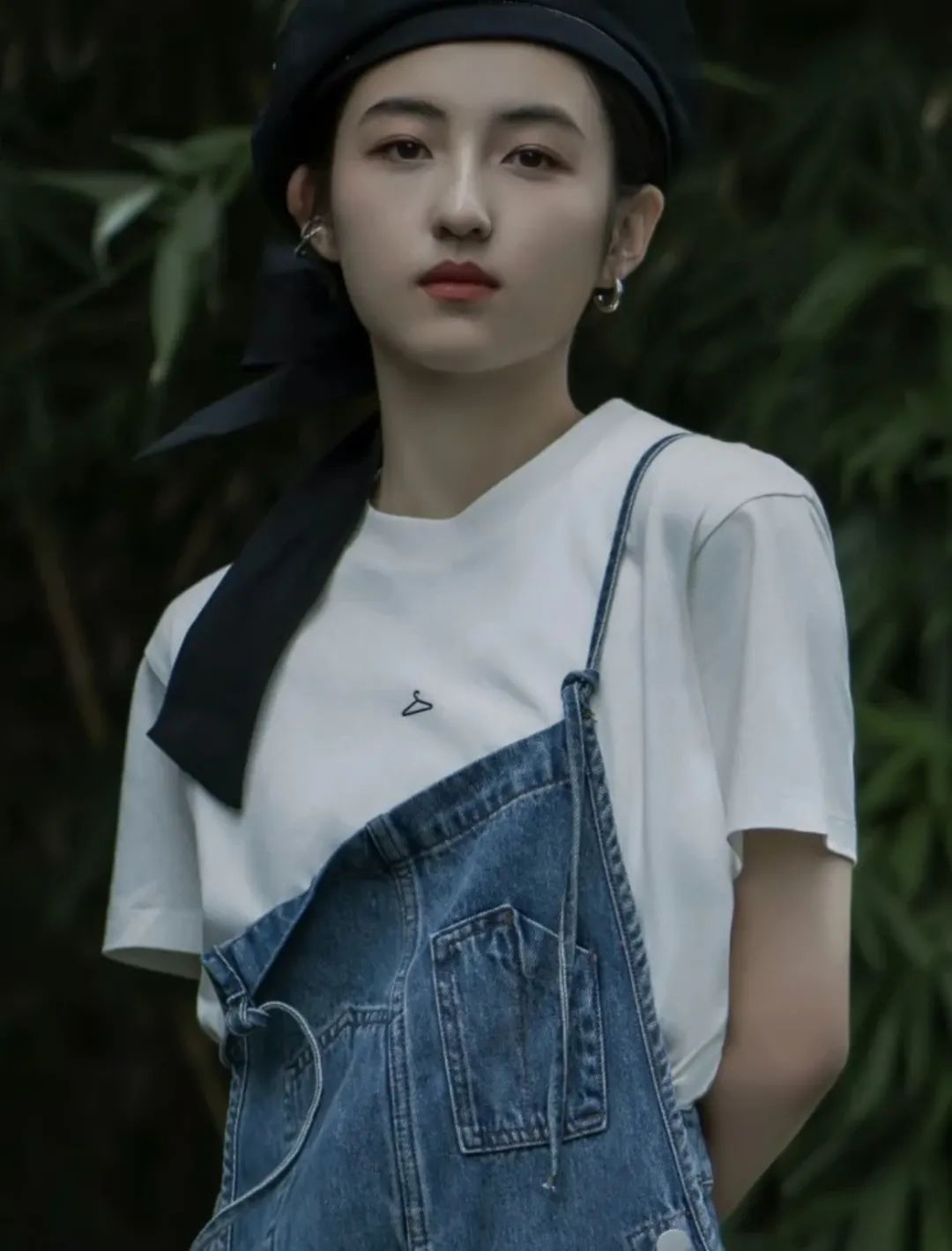 张子枫倪妮白百何这样穿T恤太好看了！|25款高颜值平价T恤get