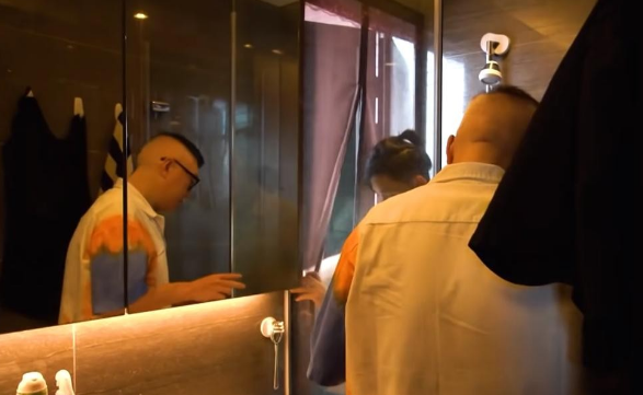 香港青年30岁的生日礼物：靠自己买18㎡“纳米房”，网友却说逼仄