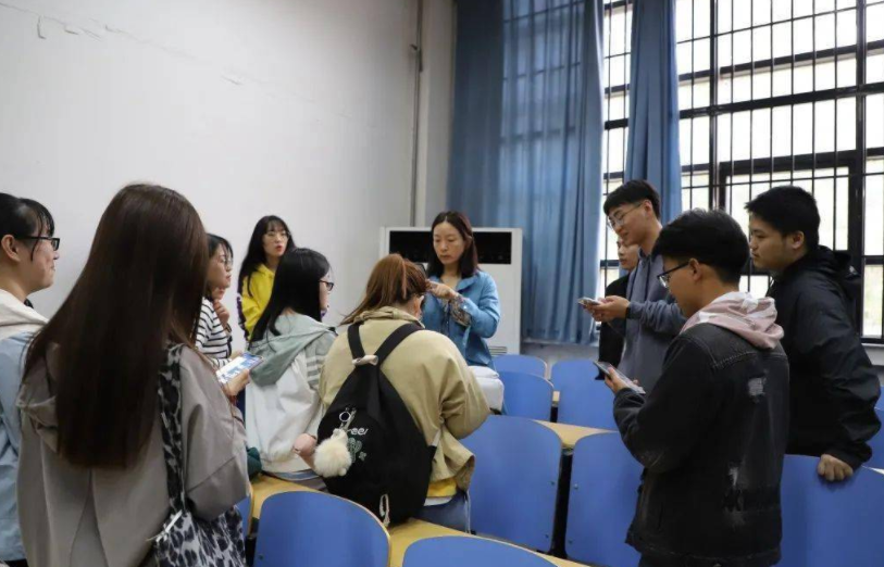 教育部拟定教师新规，学历和专业将受到限制，师范生们要知晓