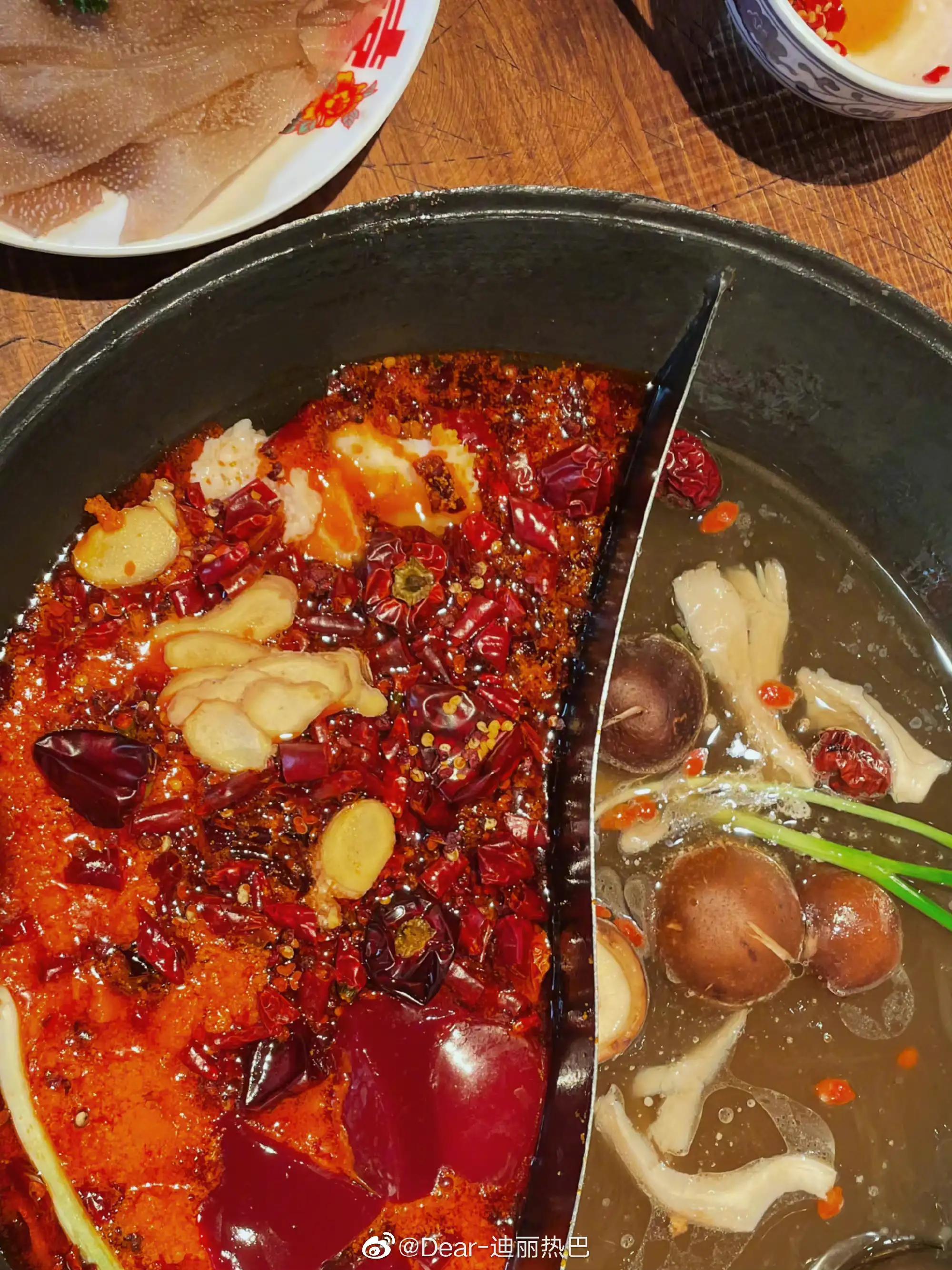 张翰、肖战、昆凌、热巴、景甜、曾舜晞、包文婧、喻言、李沁白鹿