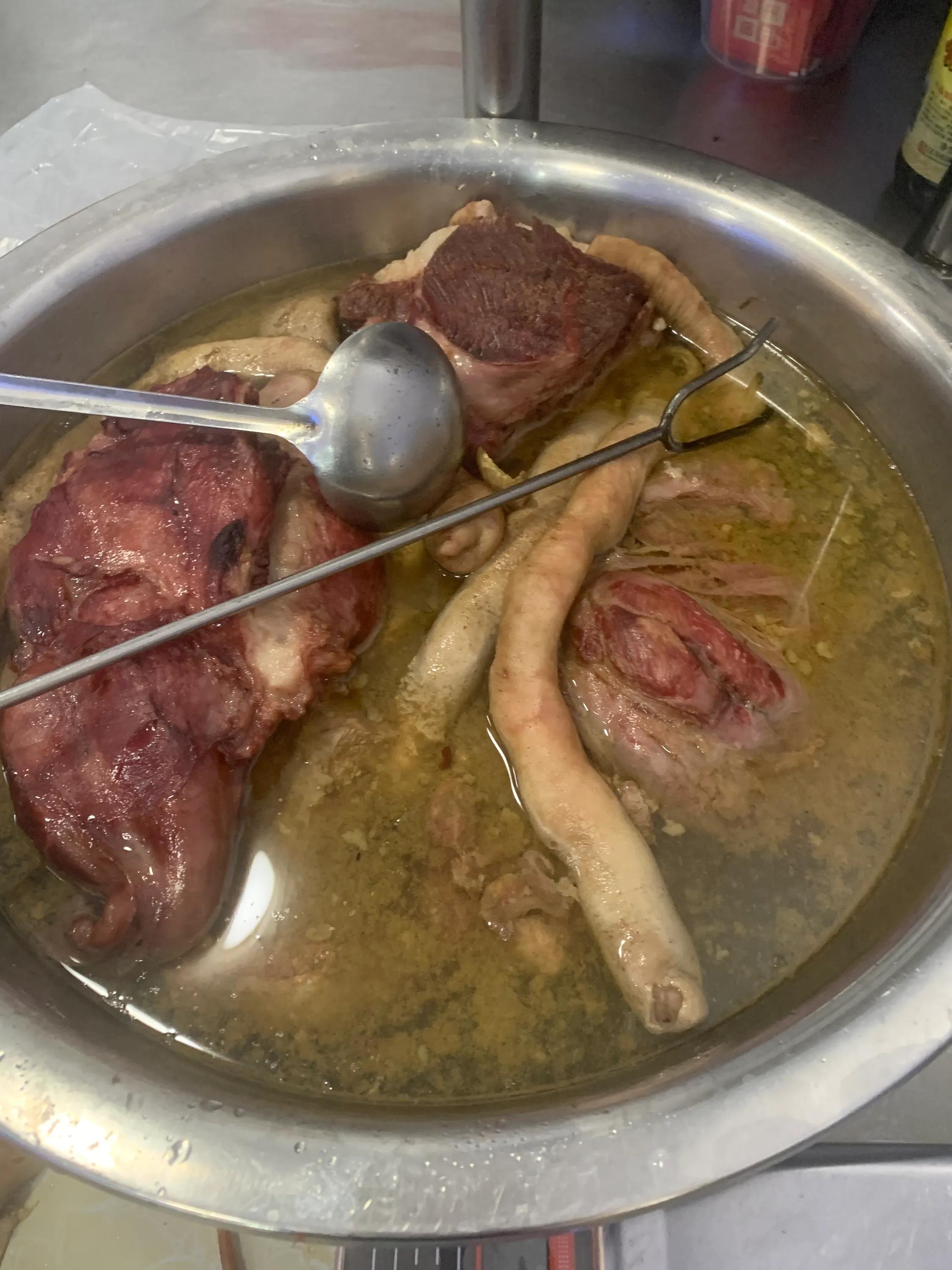 驴肉海鲜大餐(驴肉海鲜大餐店)