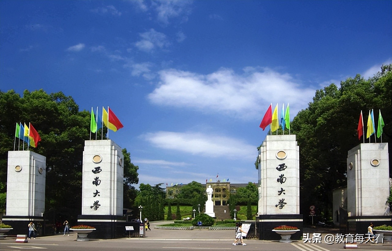 我国“100强高校”排名出炉，武大成为黑马，中科大却发挥失常