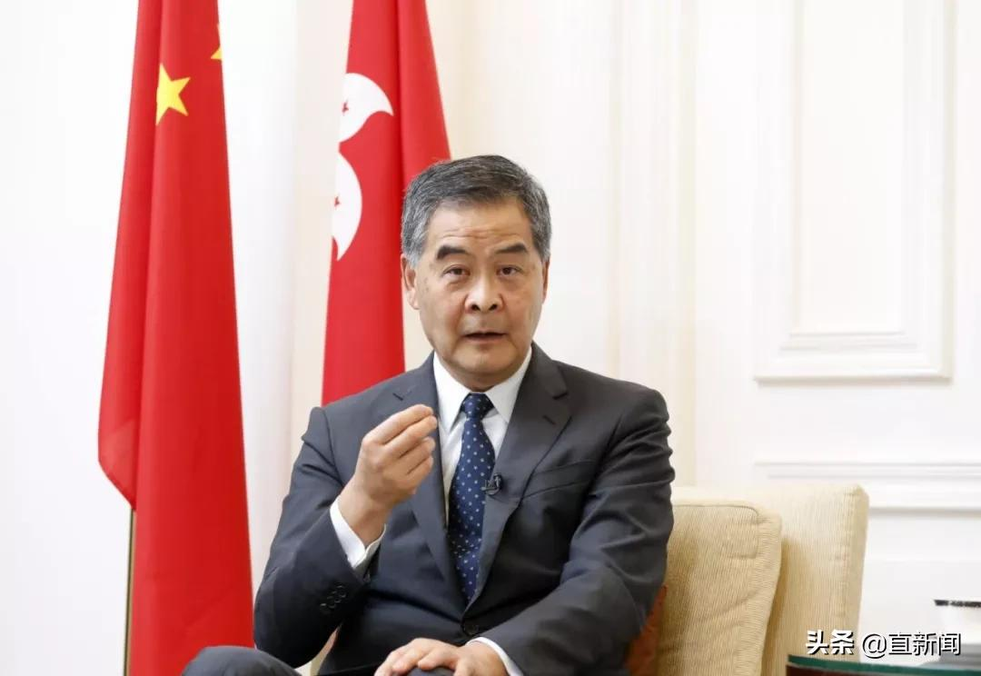 国家公祭日,市民自发悼念丨香港一日