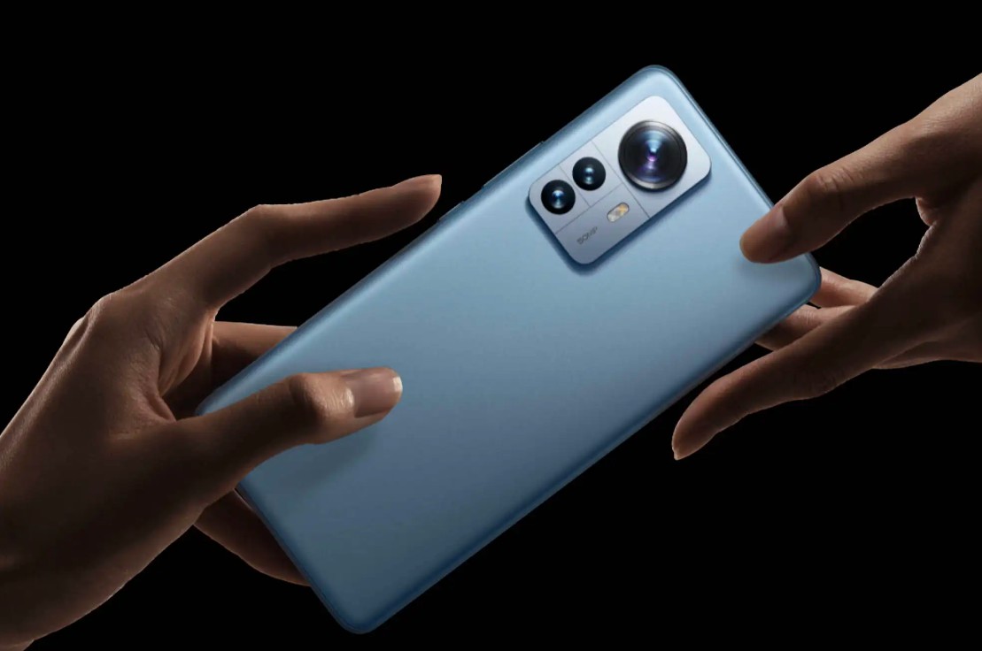 2022年换手机可以考虑这3款，耗电少性能强还不贵，能用到2027年