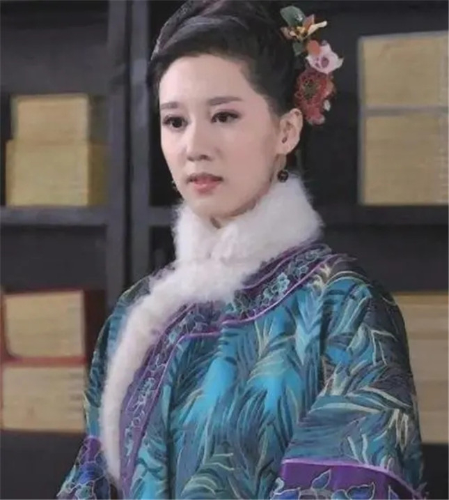 甄嬛传：孟静娴真是倾慕果郡王才非要嫁给他？真相没那么简单