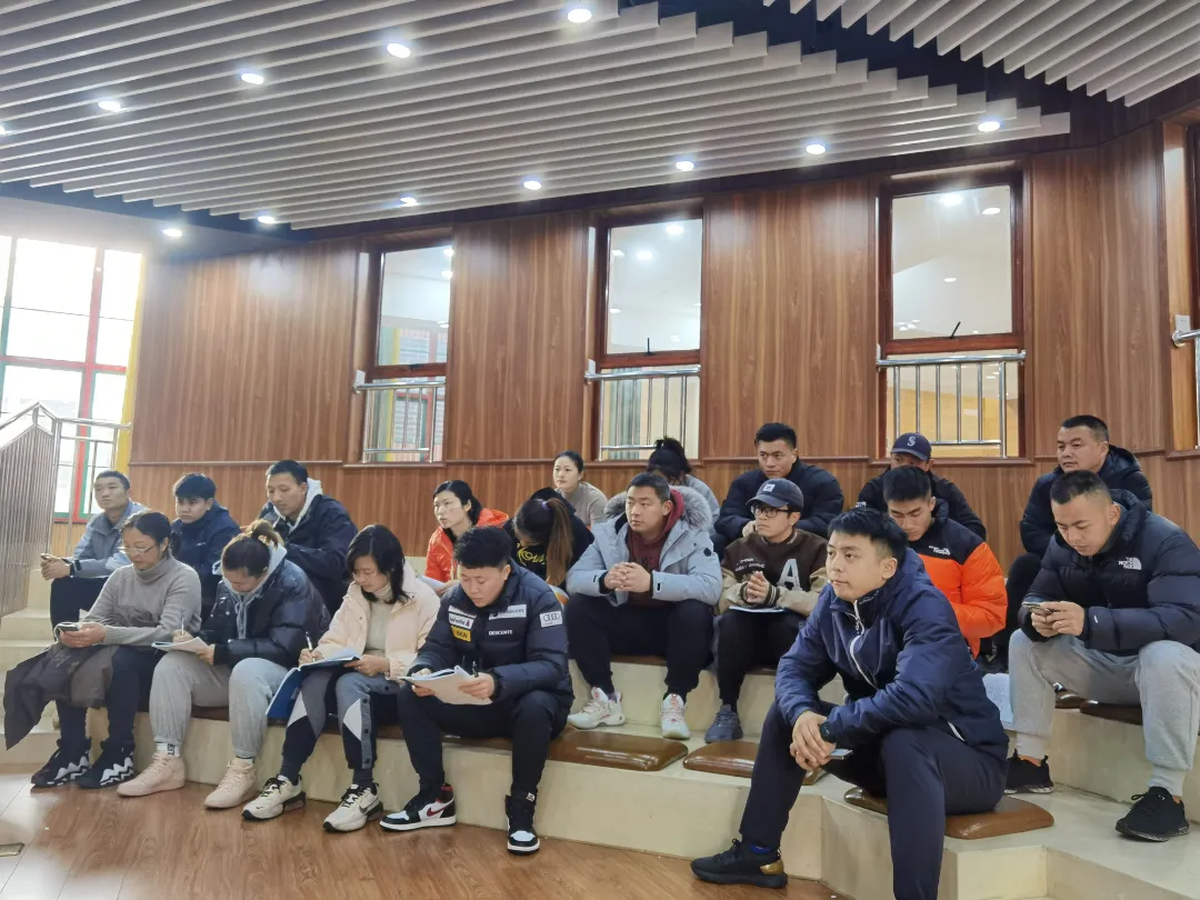 传师道砥砺耕耘 勤学练共享课堂——华实名师进课堂系列活动(四)