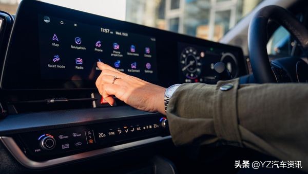 2022款起亚狮跑SUV