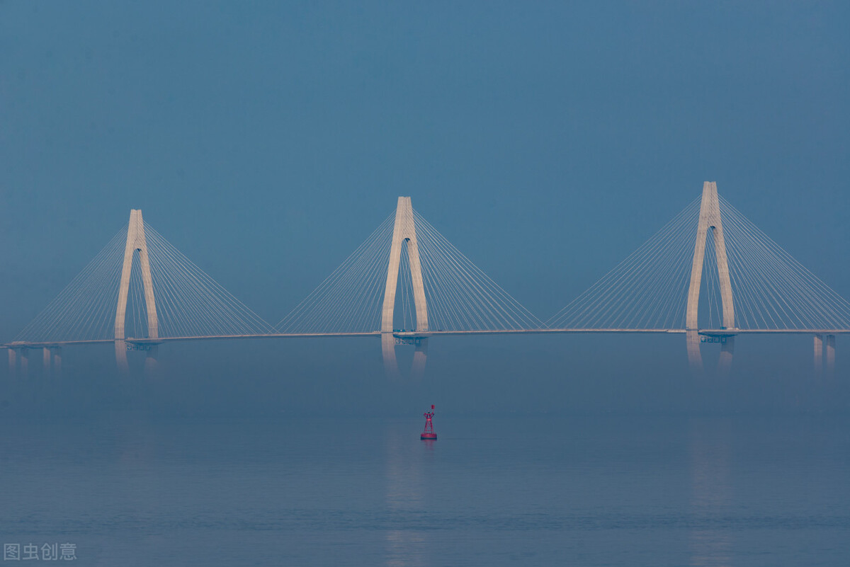 渤海湾海底隧道(烟台到大连的海底隧道什么时间动工？工程难度究竟有多大？)