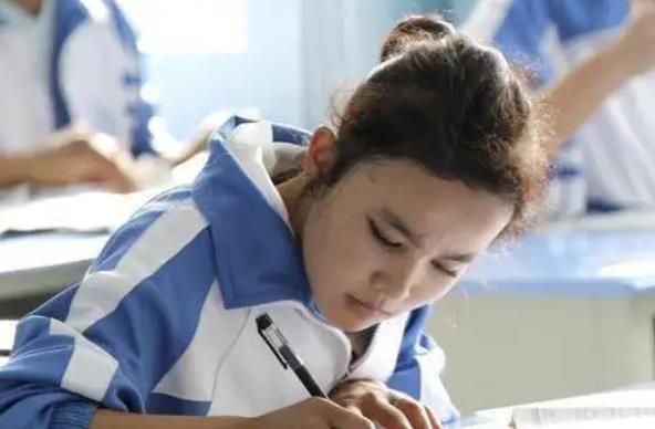 2022中高考政策有新变化，自主招生计划或将被取消，家长们要留意