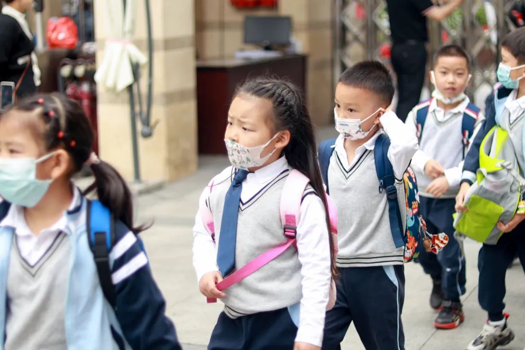快乐衔接 共赴美好｜华阳实验小学积极认真做好科学幼小衔接活动