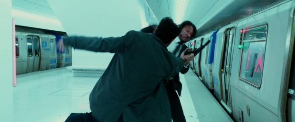 《疾速追杀2》出现的武器比第一部更多，大多数人都认不全