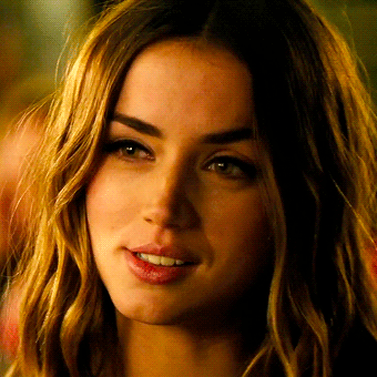 美国人眼中的纯欲系女神：揣着300美元离开古巴，如今征服好莱坞