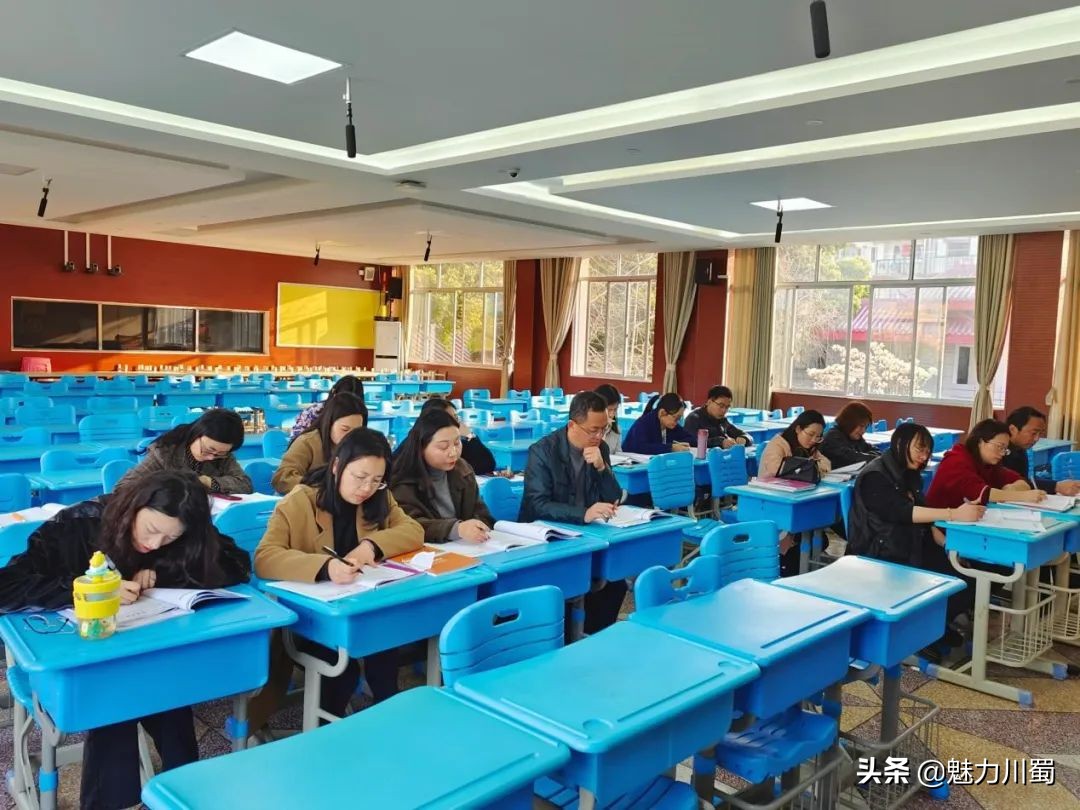 三台中学实验学校：追风赶月莫停留，教研之路绽芳华