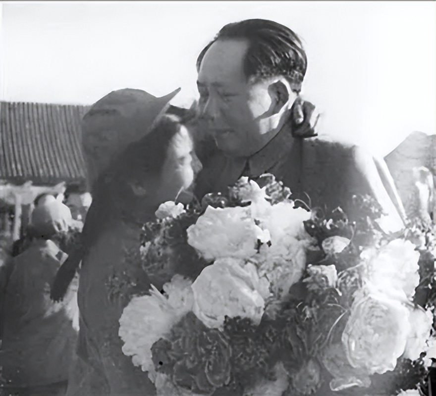 《英雄儿女》王芳的原型，抗美援朝战场上唯一一个一等功女战士