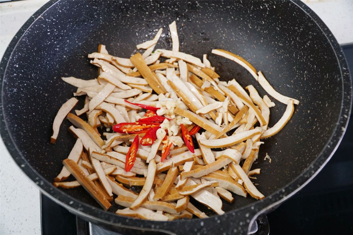 陽春三月，推薦8道“黃金菜”，營養豐富，順應季節，舒坦過春天