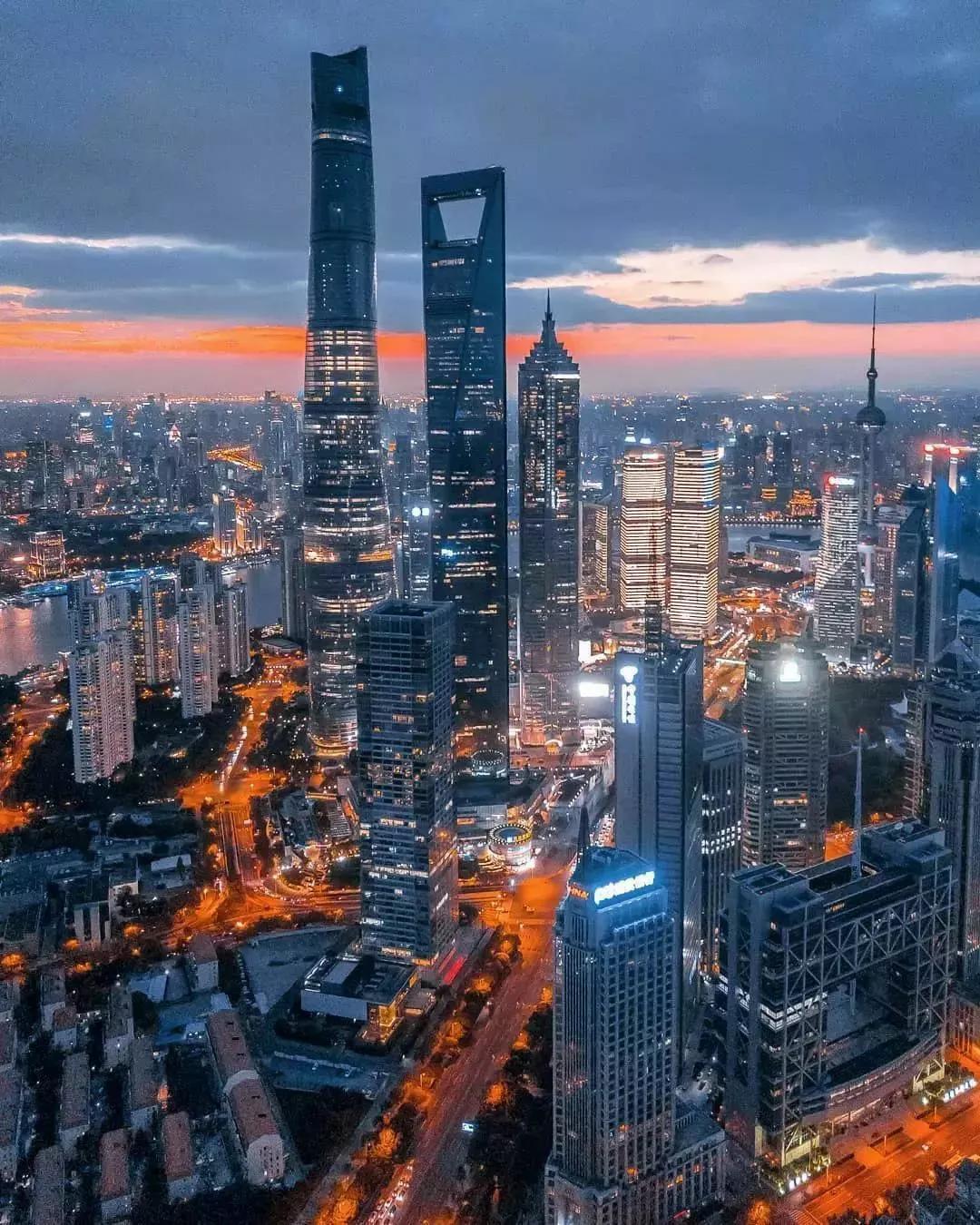 中国好工厂排行(中国经济发达城市前十名排行榜，你认为未来哪个城市发展潜力最好)