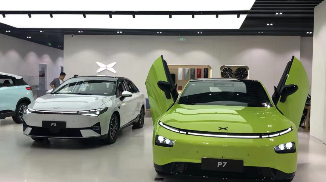 “蔚小理”公布6月新车交付量：小鹏15295辆最多 蔚来12961辆最少